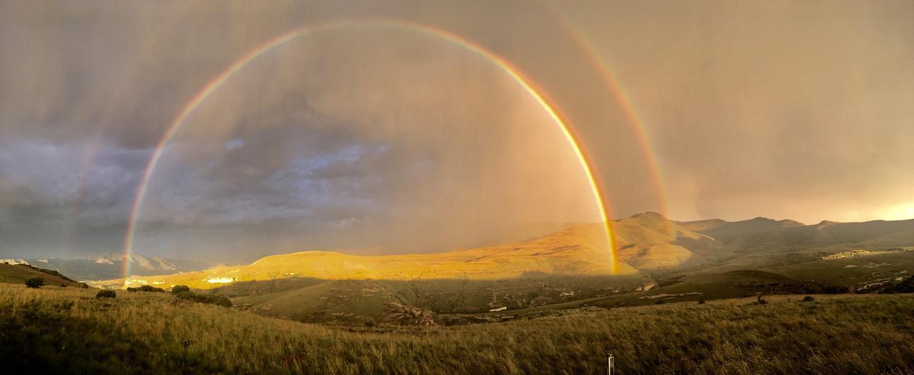 De Ark Mountain Lodge Clarens Esterno foto